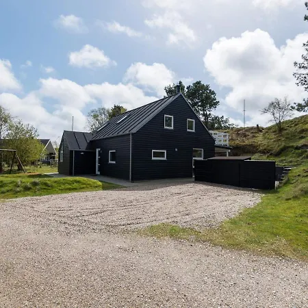 Semesterbostad Cozy Coastal Retreat In Fano-by Traum *