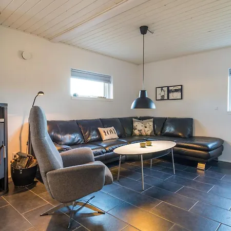 Cozy Coastal Retreat In Fano-by Traum Fanø
