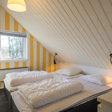 Cozy Coastal Retreat In Fano-by Traum *